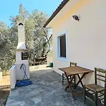 بيت للعطل Dimitra *