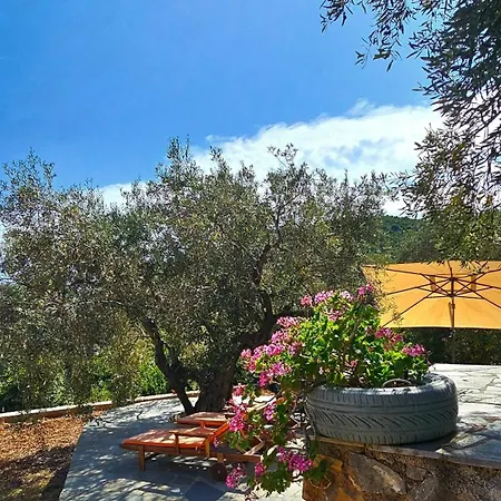 Dimitra Agios Dimitrios (Alonisos)